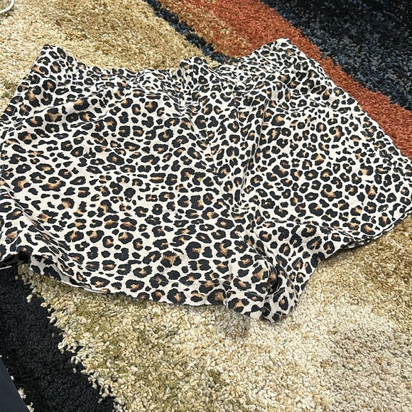 Jolt Linen Animal Print Brown and Black Shorts Women’s Large - Picture 4 of 8